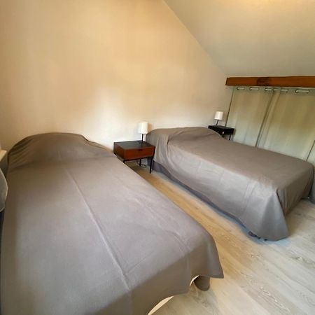 Maison Classee Avec Jardinets A 800M De La Plage 카브레톤 외부 사진