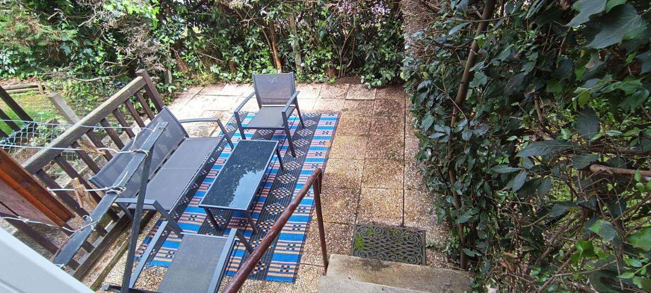 Maison Classee Avec Jardinets A 800M De La Plage 카브레톤 외부 사진