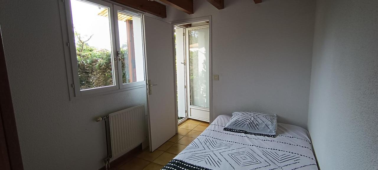 Maison Classee Avec Jardinets A 800M De La Plage 카브레톤 외부 사진
